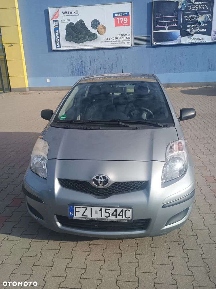 Toyota Yaris - 3