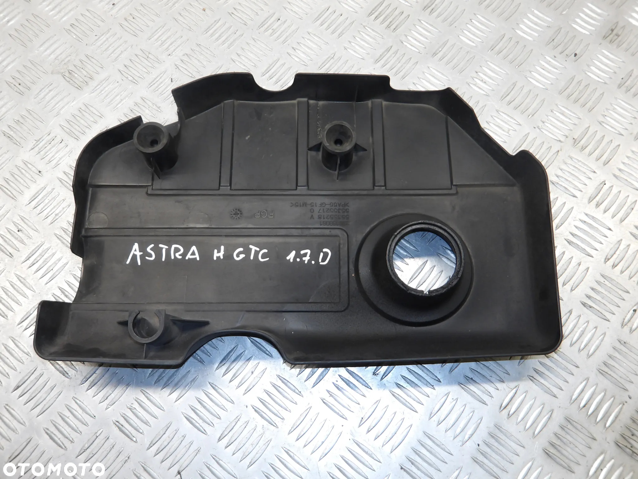 OPEL ASTRA H GTC 1.7CDTI OSŁONA GÓRNA SILNIKA 55355218 - 2