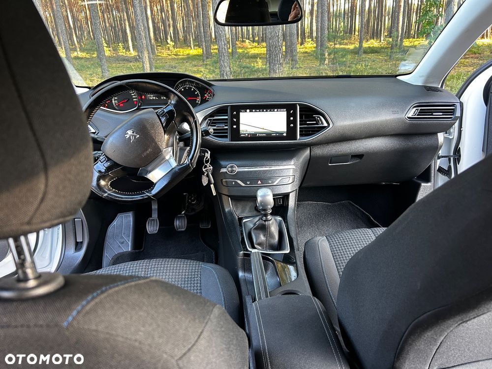 Peugeot 308 - 12
