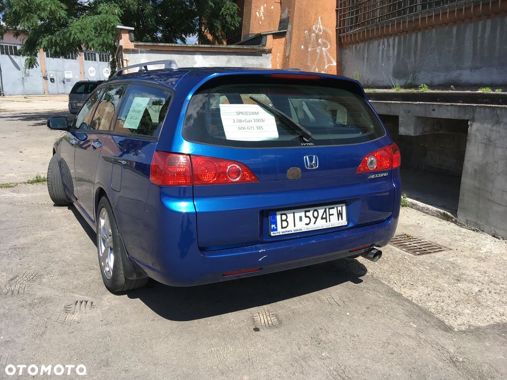 Honda Accord 2.0 Comfort - 4
