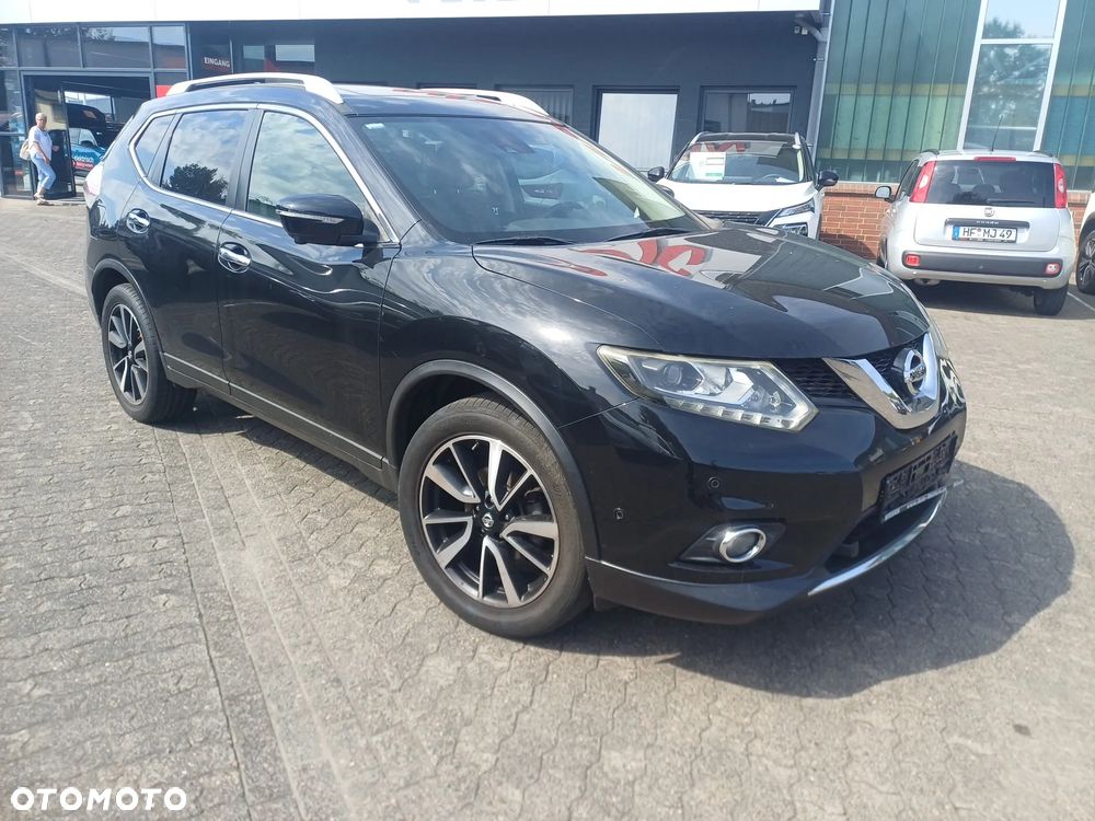 Nissan X-Trail 1.6 DCi Xtronic Tekna - 1