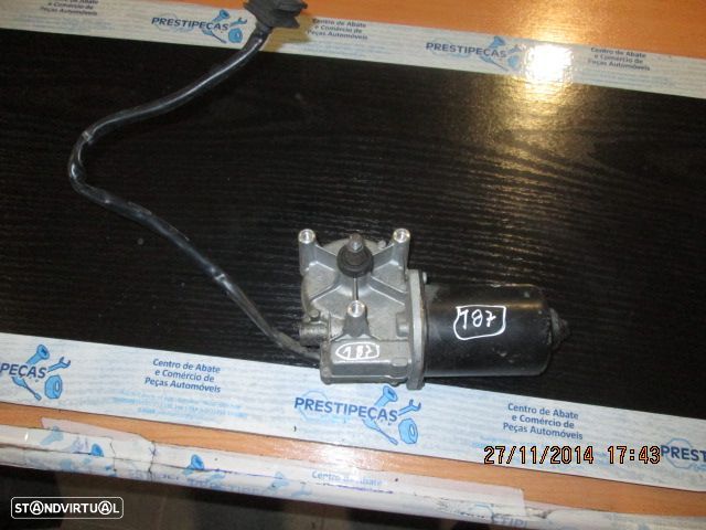 Motor Limpa Vidros Frente A2038200442 404517 MERCEDES W203 1999 VALEO - 1