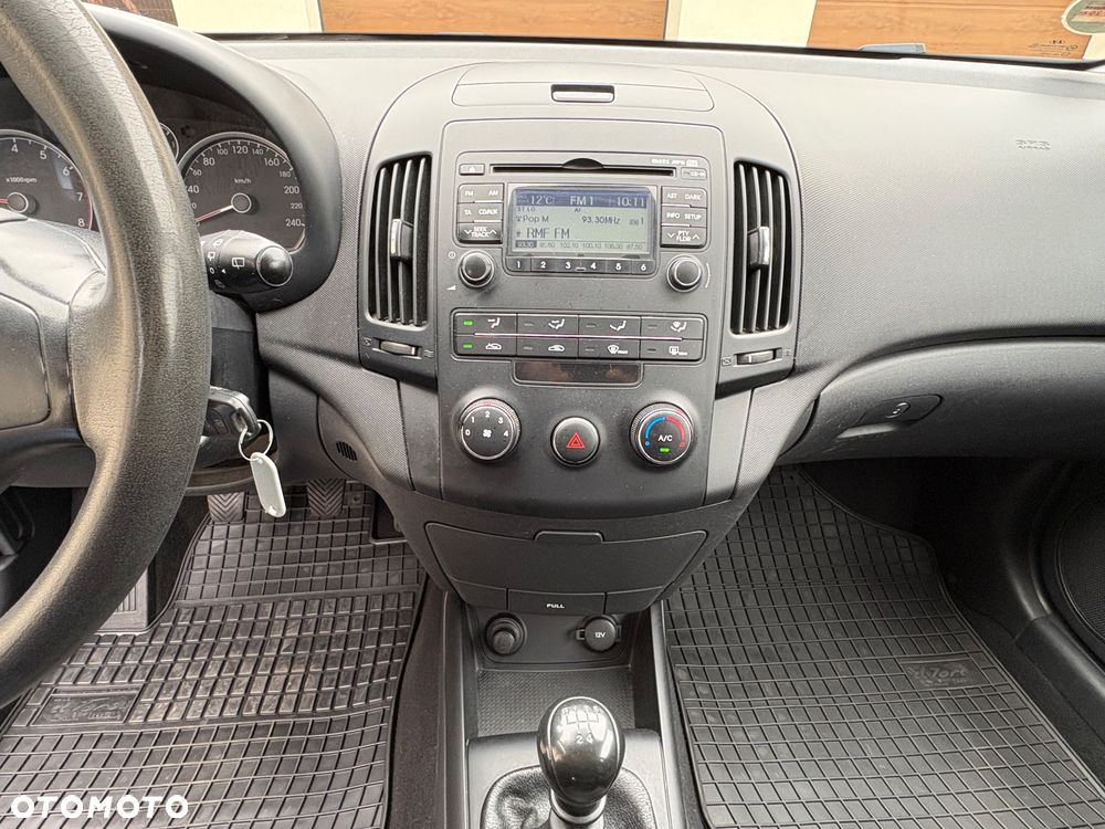 Hyundai i30 1.6 blue Comfort - 25