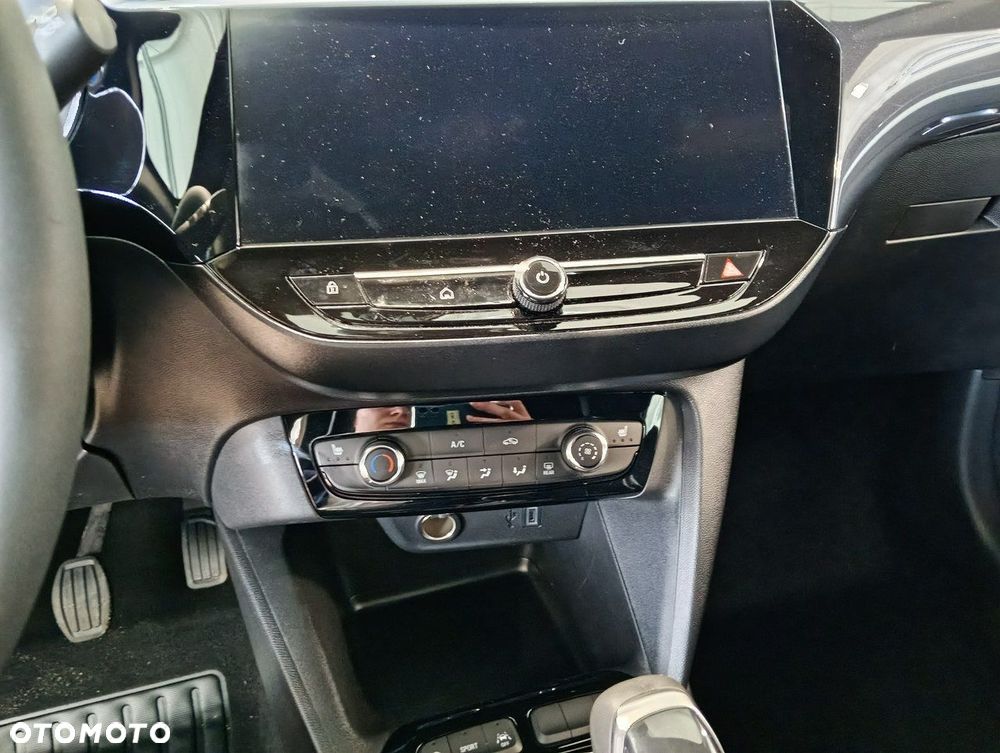 Opel Corsa - 12