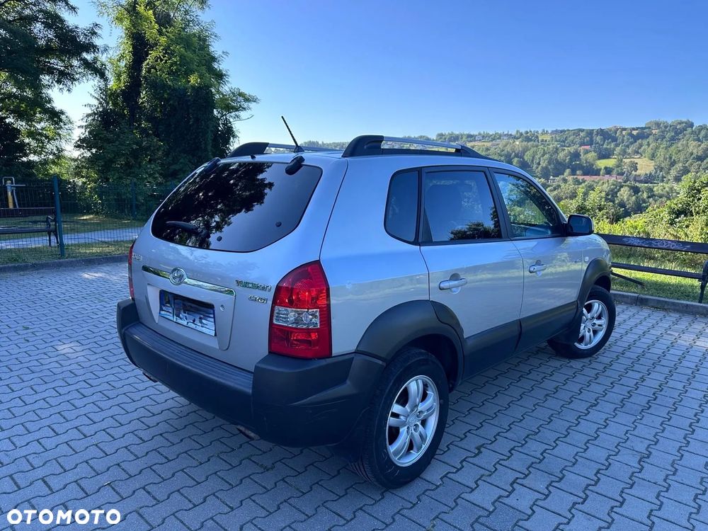 Hyundai Tucson 2.0 CRDi VGT 4WD GLS - 4
