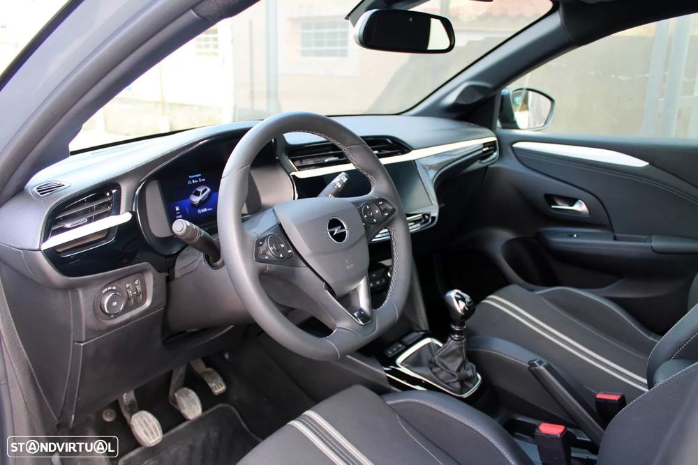 Opel Corsa 1.2 T GS - 12