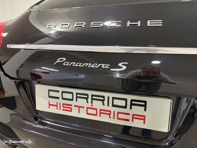 Porsche Panamera 4 Platinum Edition PDK - 18