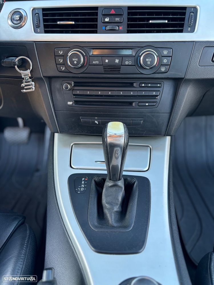 BMW 320 d Coupe Auto - 18