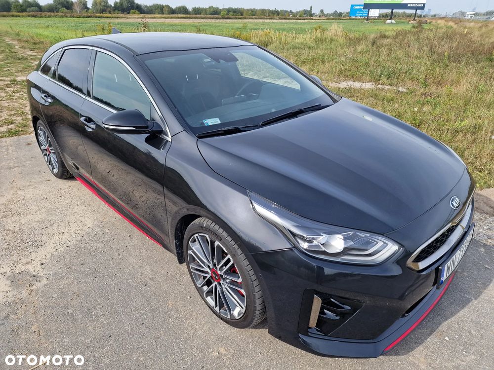 Kia ProCeed 1.6 T-GDI GT DCT - 24