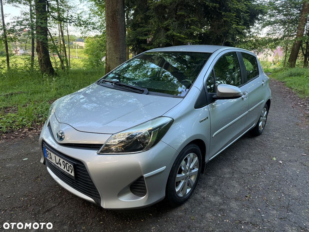 Toyota Yaris 1.5 VVT-i Life - 24