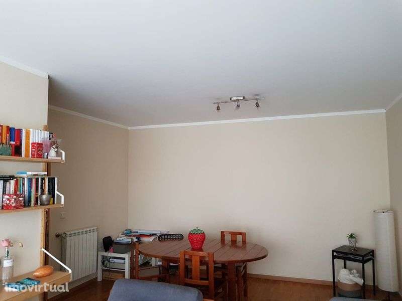 Arrendo T1 ready-to-Live mobilado e equipado - Grande imagem: 5/5