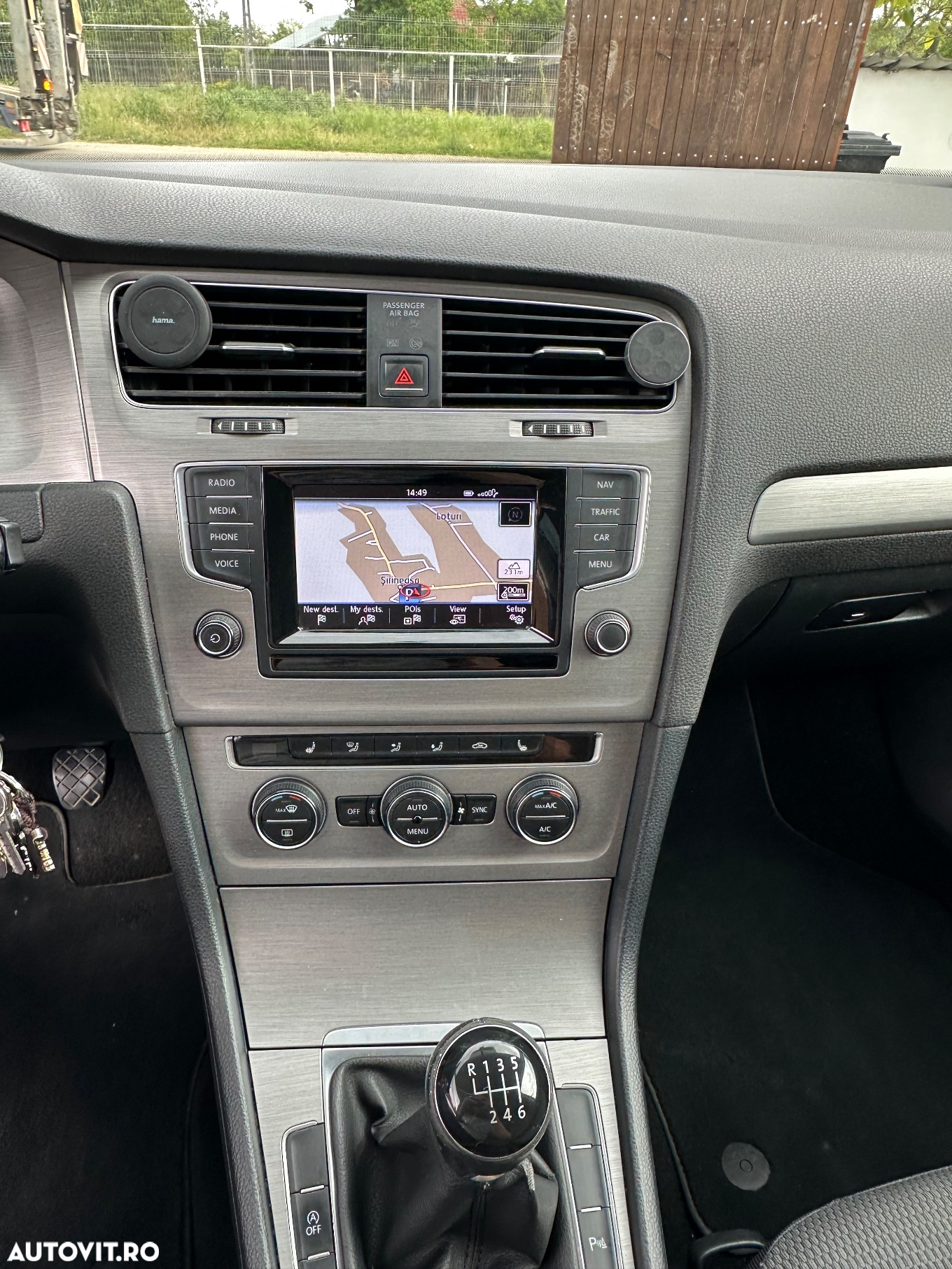 Volkswagen Golf - 9