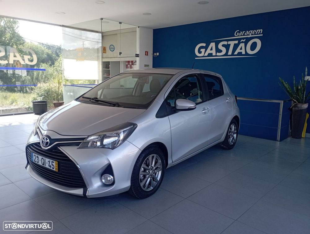 Toyota Yaris 1.4 D-4D Comfort - 4