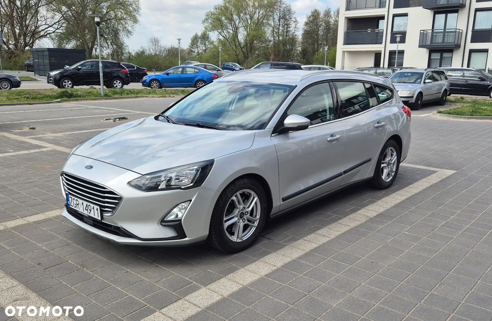 Ford Focus - 1