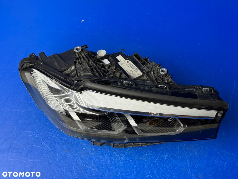 PRAWY FULL LED BMW G30 G31 EUROPA KOMPLETNA BDB - 2