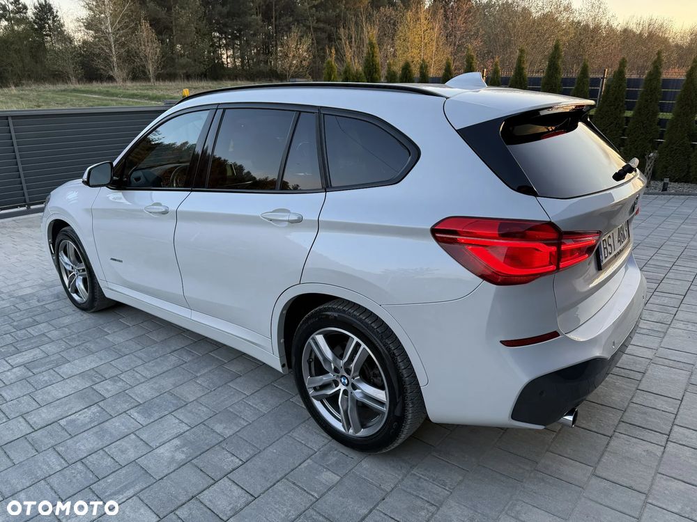 BMW X1 - 13