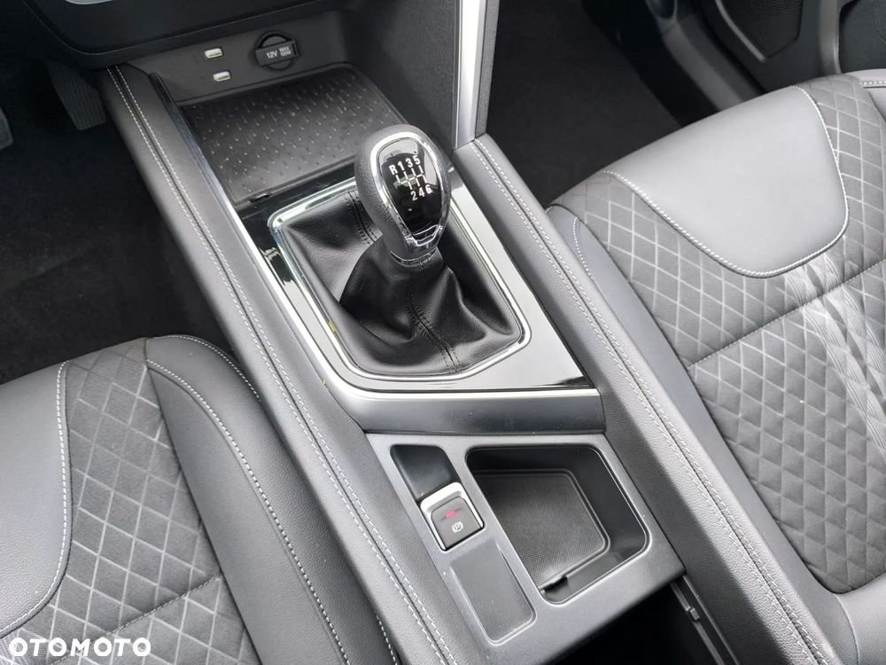 BAIC 3 1.5T Luxury - 34
