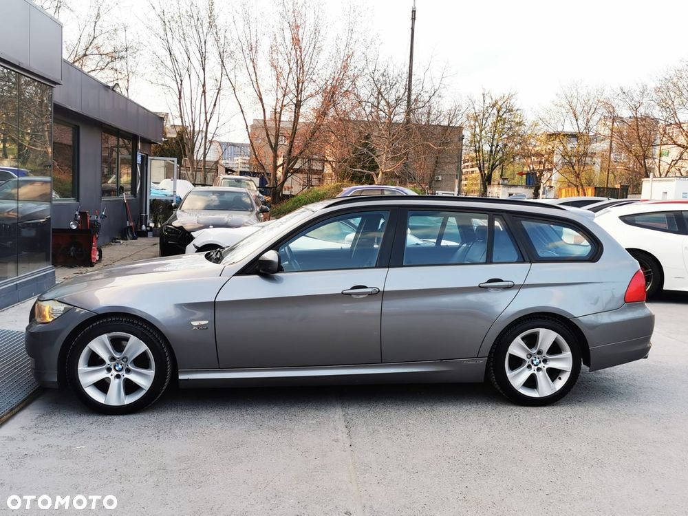 BMW Seria 3 320d xDrive DPF - 6