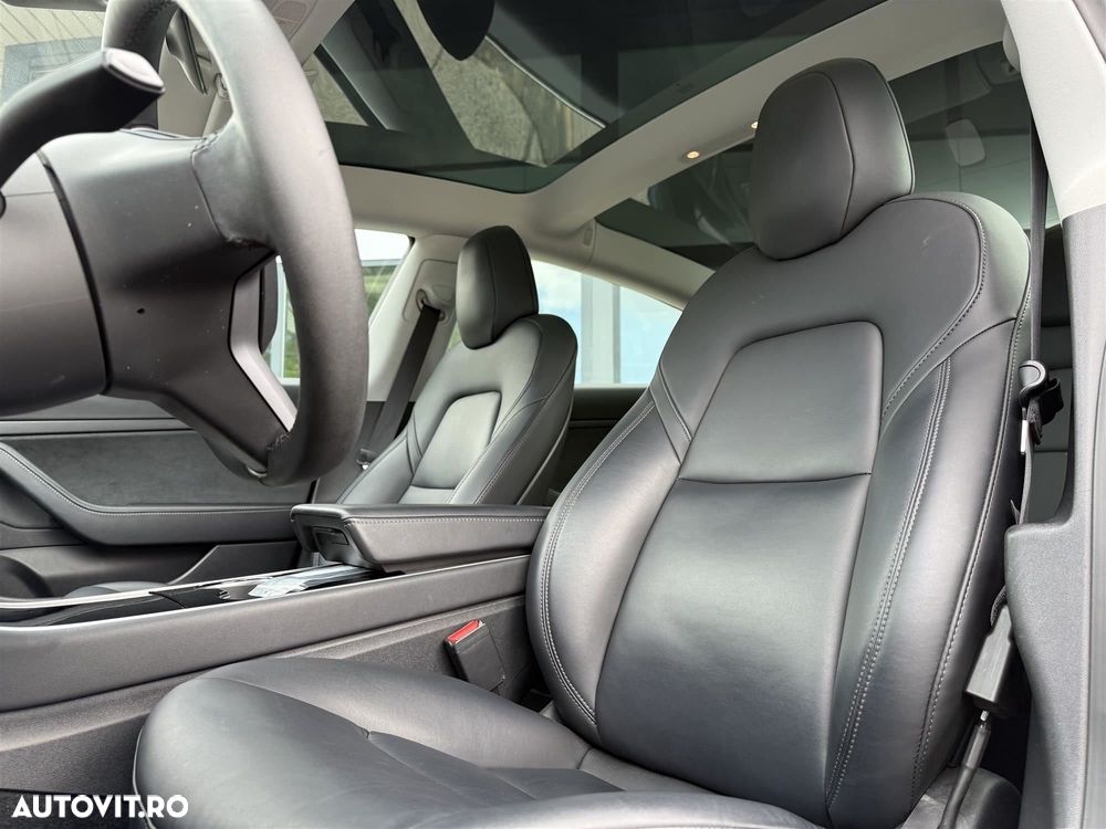 Tesla Model 3 Standard Reichweite Plus Hinterradantrieb - 10