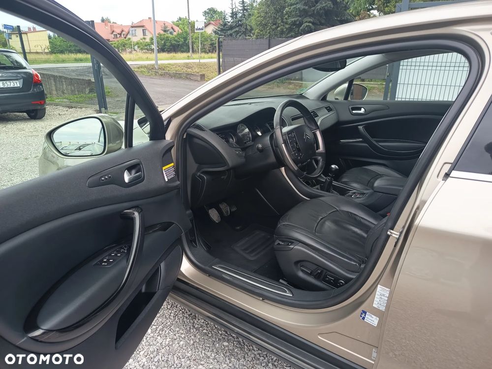 Citroën C5 HDi 165 FAP Exclusive - 16
