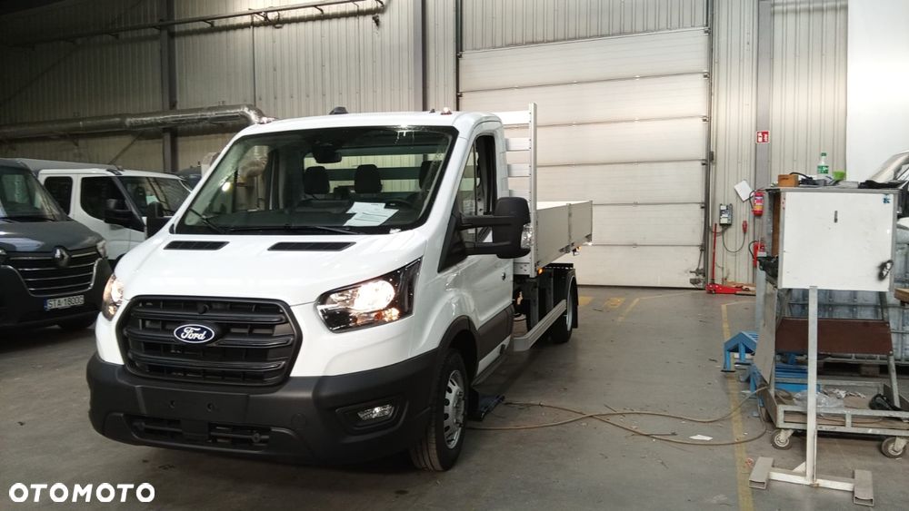 Ford Transit - 30