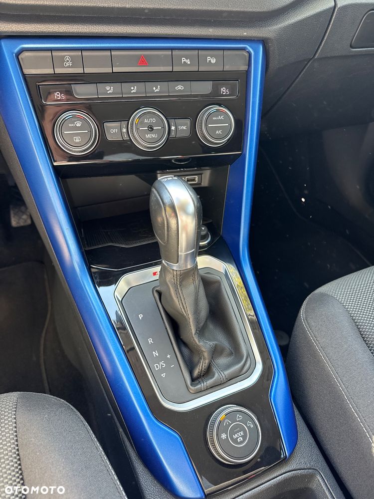 Volkswagen T-Roc 2.0 TDI SCR 4MOTION DSG Style - 24