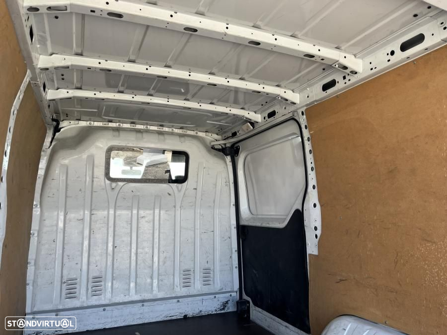 Renault Master 2.3 dCi L1H1 - 12