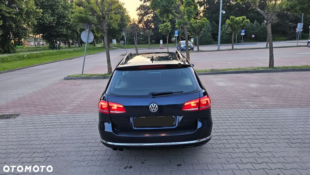 Volkswagen Passat 2.0 TDI DPF Comfortline DSG - 32