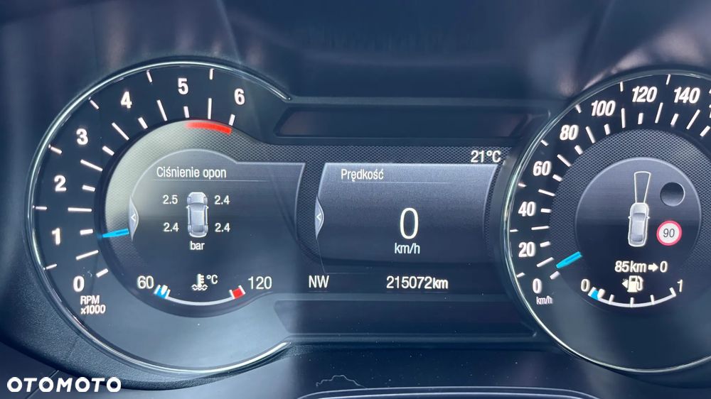 Ford Mondeo 2.0 TDCi STart-Stopp Titanium - 31