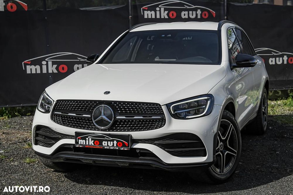Mercedes-Benz GLC 220 d 4MATIC 9G-TRONIC AMG Line - 2