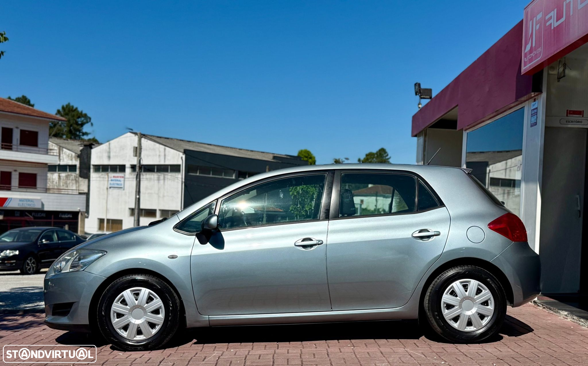 Toyota Auris 1.4 D-4D ACtive - 3