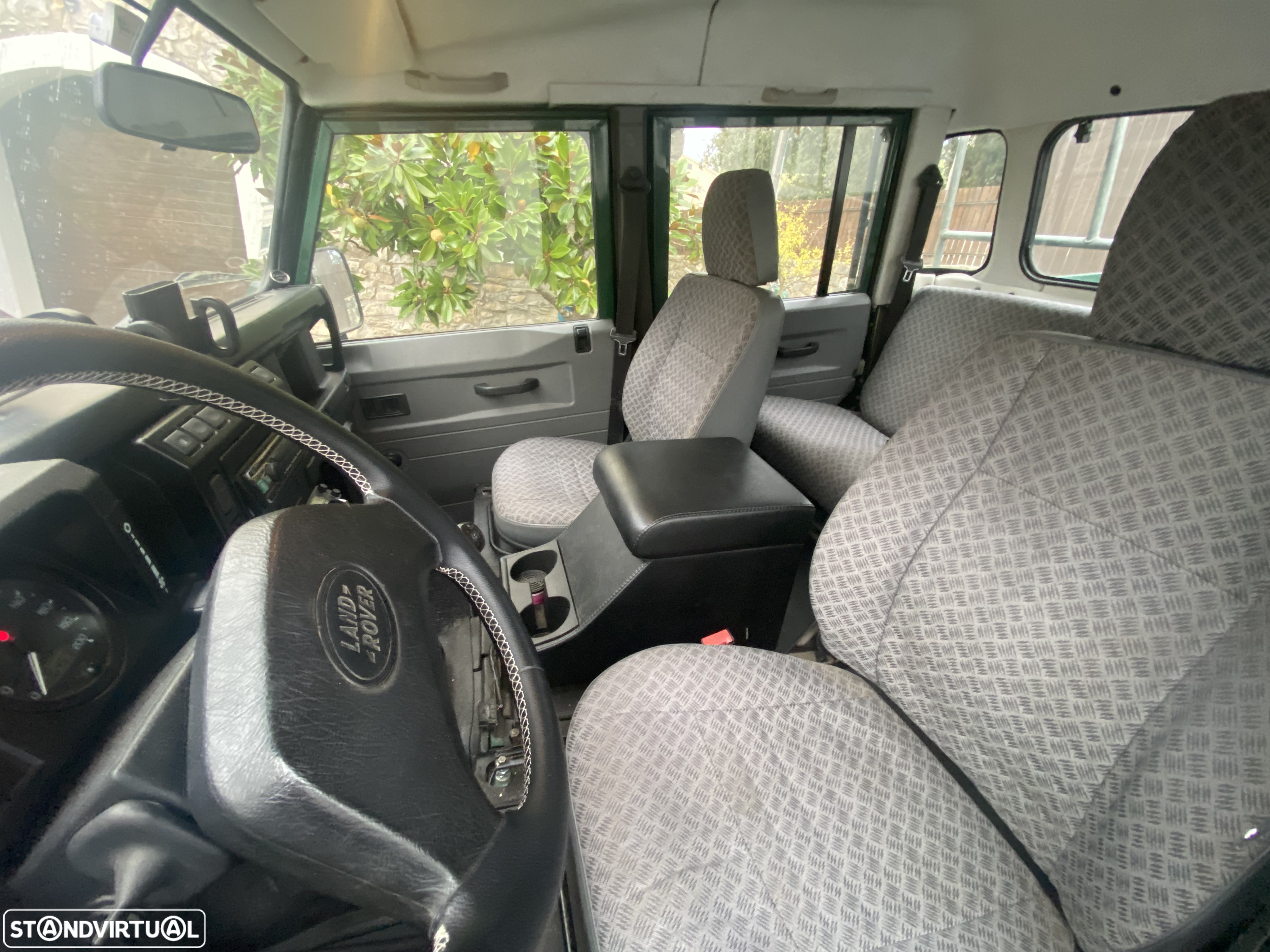 Land Rover Defender 130 CD 2.5 Td5 E - 7