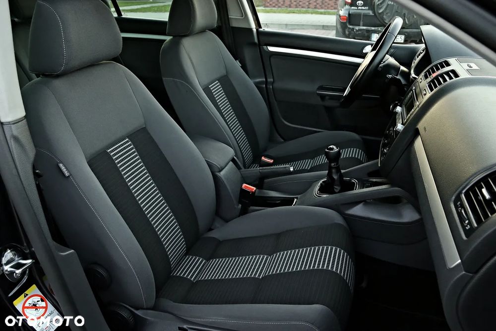 Volkswagen Golf 1.4 Style - 26