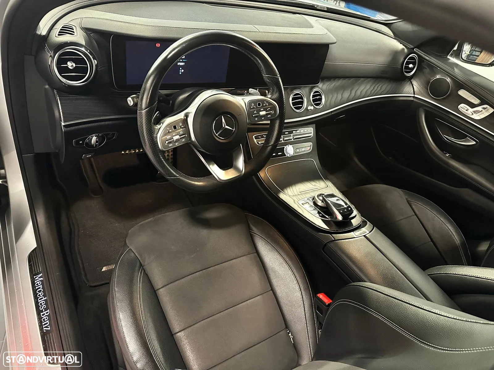 Mercedes-Benz E 300 d AMG 7L - 11