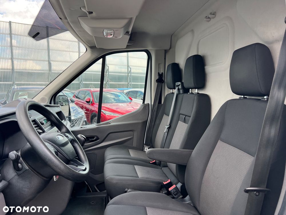 Ford Transit - 20