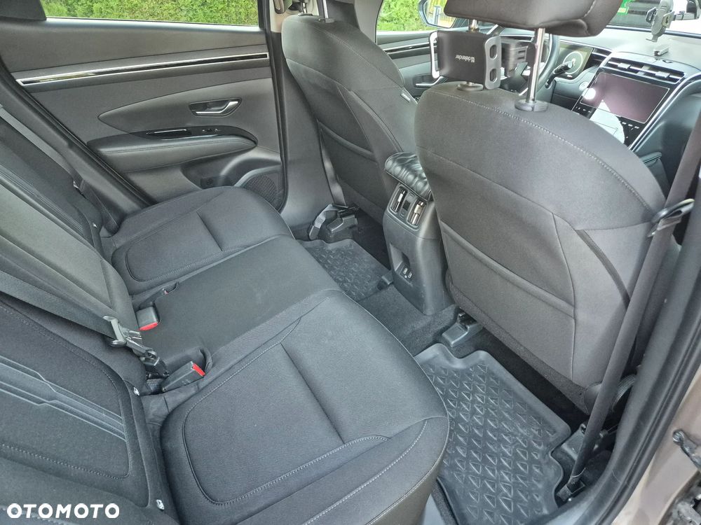 Hyundai Tucson 1.6 T-GDi Executive 2WD - 11