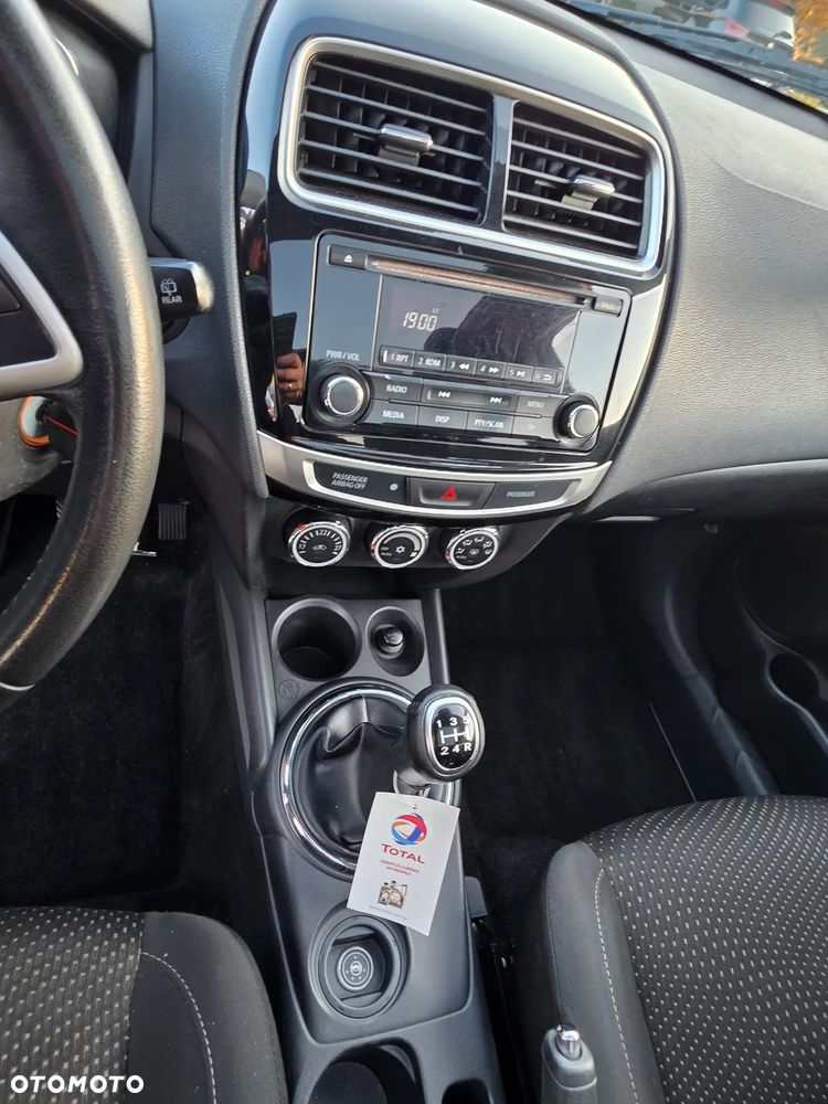 Mitsubishi ASX - 20