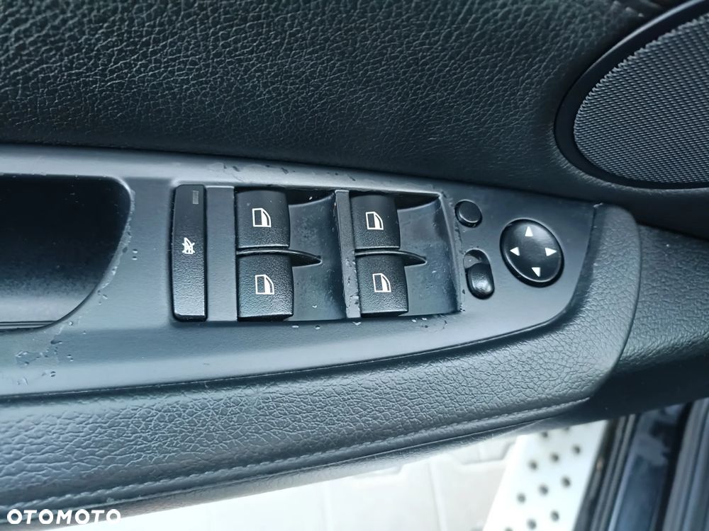 BMW X5 3.0sd - 28
