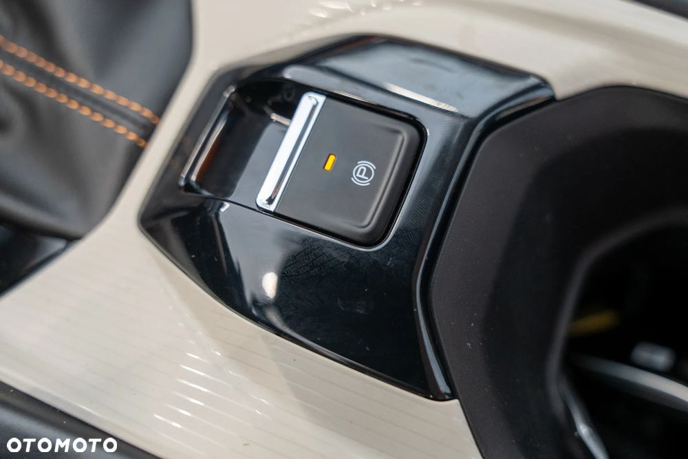 Dongfeng Shine 1.5 Mach Power DCT - 21