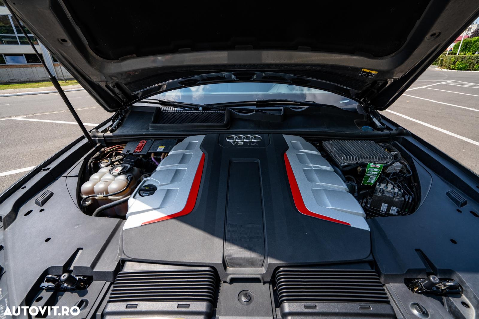 Audi SQ7 4.0 TDI quattro Tiptronic - 33