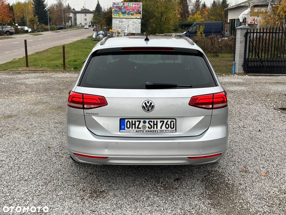 Volkswagen Passat - 26