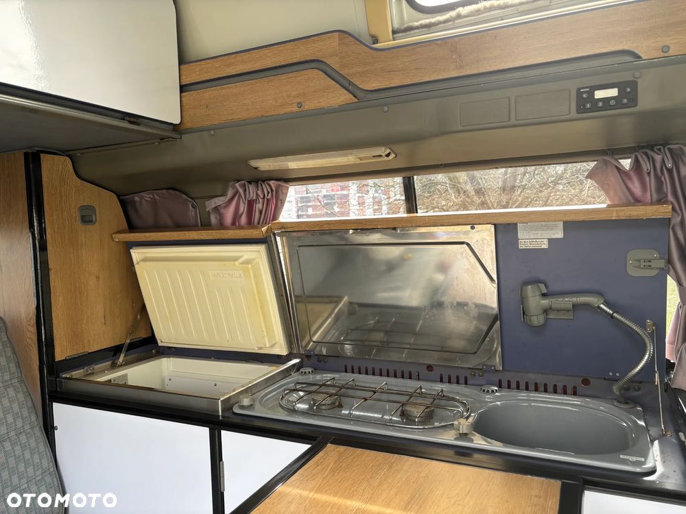 Volkswagen California - 11