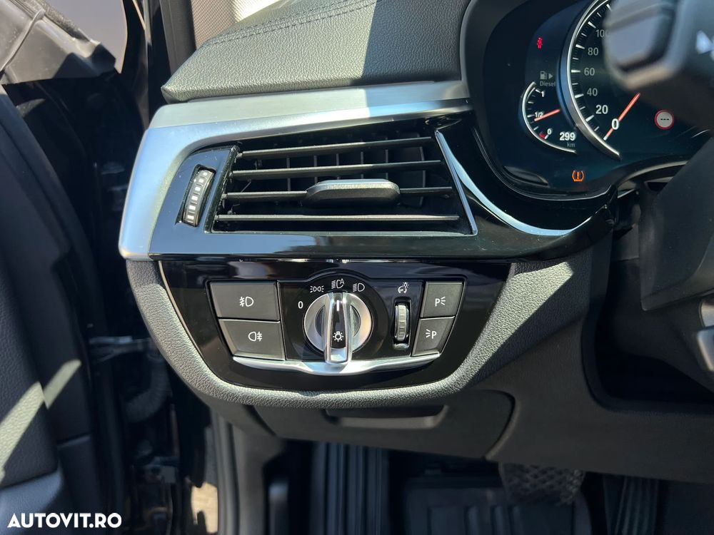 BMW Seria 5 520d xDrive Aut. - 16