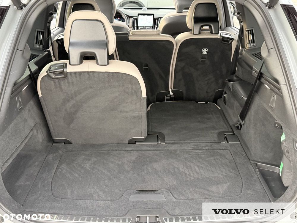 Volvo XC 90 - 40