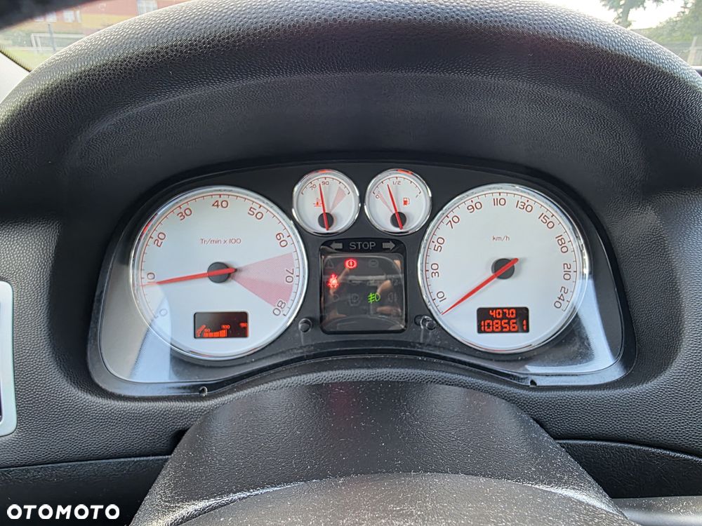 Peugeot 307 CC 140 Sport - 23