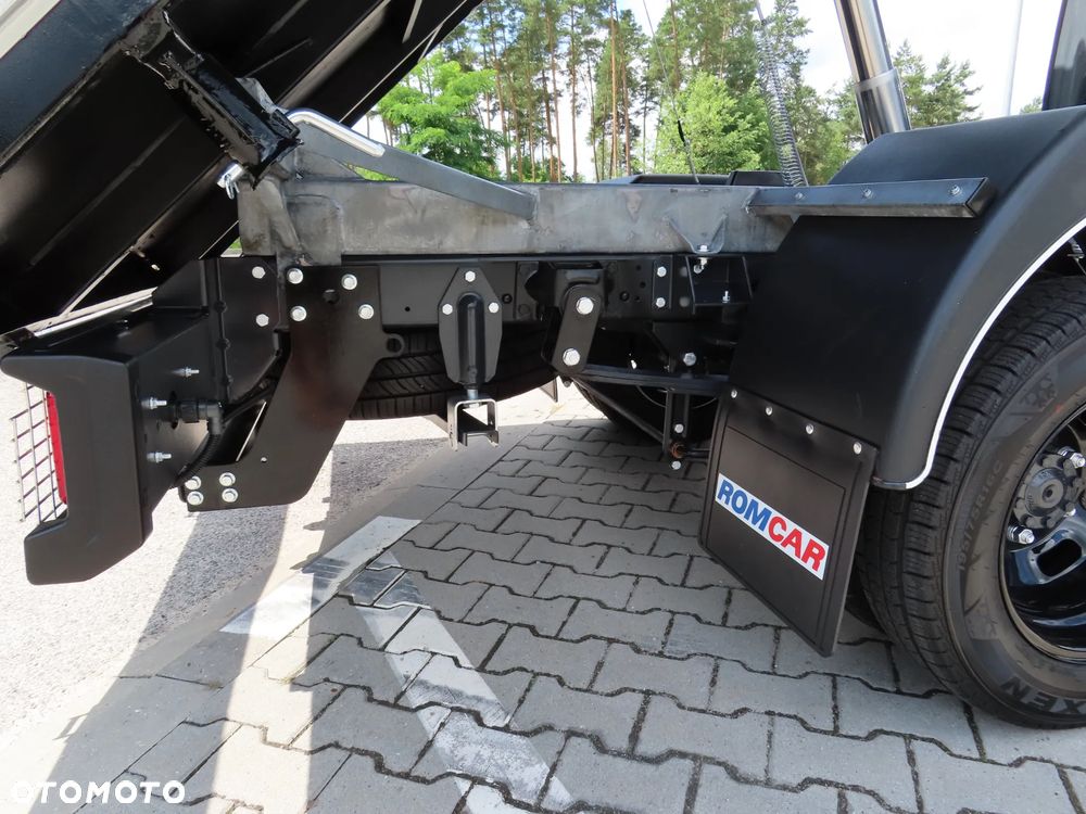 Iveco DAILY 35C16 Doka Dubel Brygadowy MIXTO 6-Cio Os.+755 Kg Ład. Wywrotka Kiper Wywrot x 3 str. 3100 mm Długość + Stelaż i Plandeka 2100 mm Wysokość Renomowanej Firmy RomCar Rozstaw Osi 3750 mm Blokada Tylnego Mostu WZMACNIANY HAK 3500 Kg 55 Tys Km Przeb. Stan Auta JAK NOWY POLECAM - 10