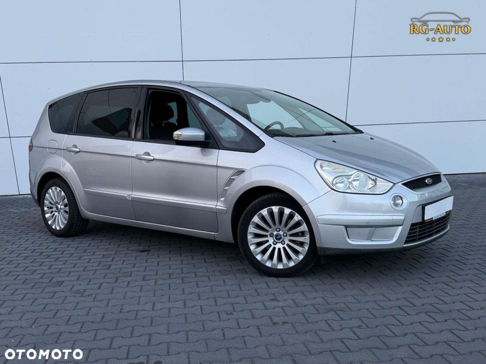 Ford S-Max - 16