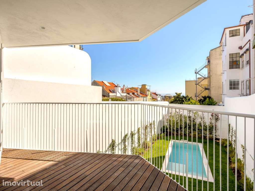 Apartamento T2 duplex com jardim, piscina e vista Rio, na Lapa - Grande imagem: 2/52