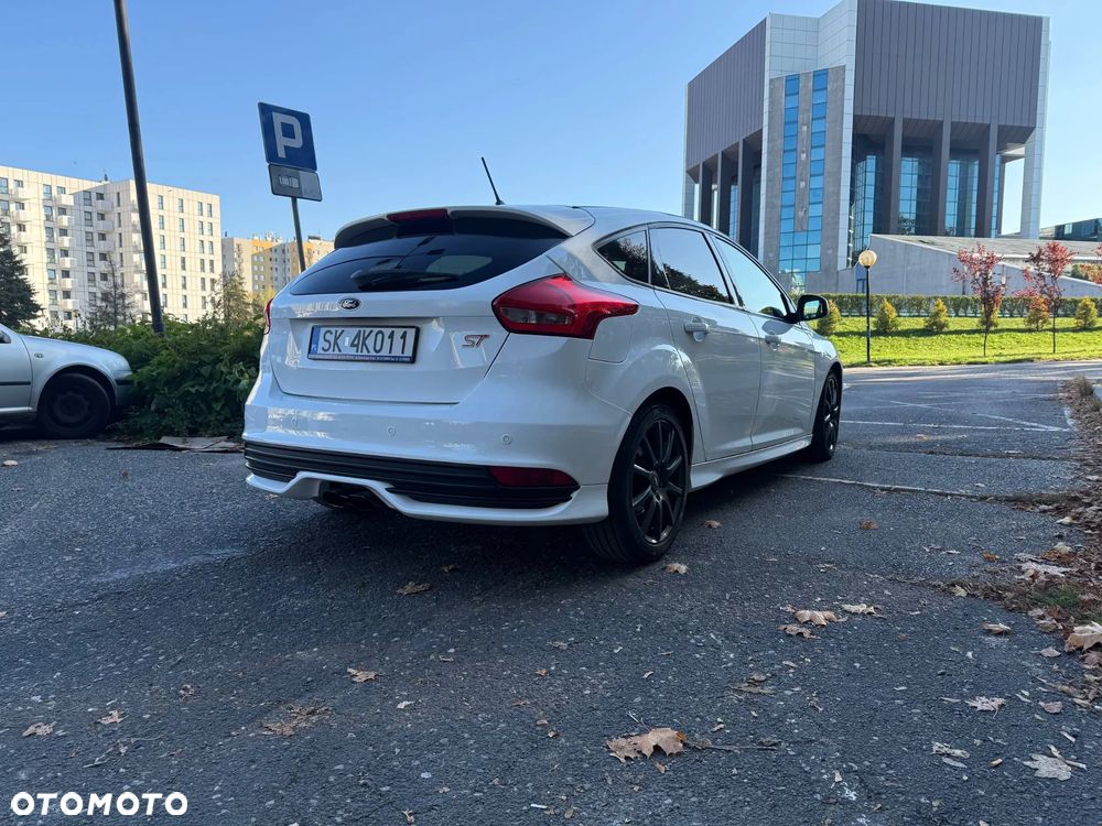 Ford Focus - 3
