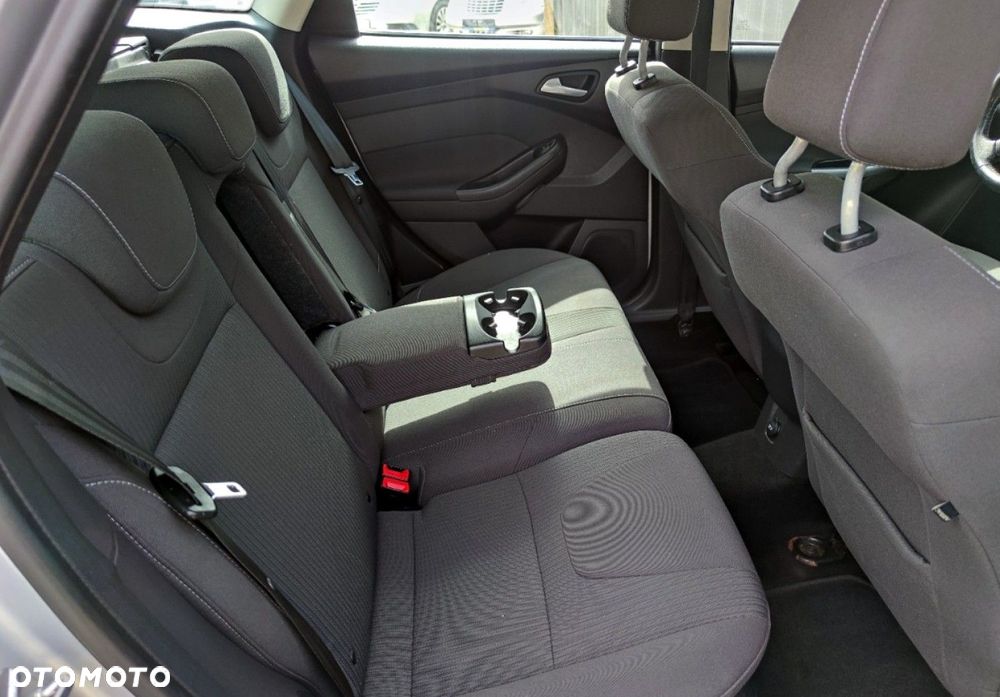 Ford Focus 1.6 TDCi DPF Start-Stopp-System Titanium - 31